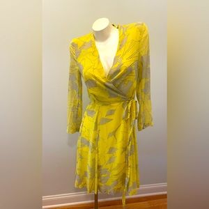 Yellow/ gray print Zara women’s dress